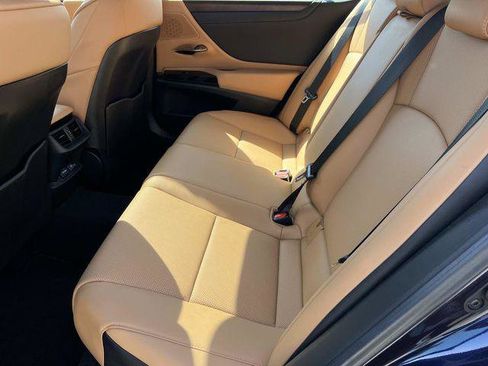 Certified 2025 Lexus ES 350 w/ Premium Package FWD image 21