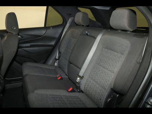 Used 2022 Chevrolet Equinox LT image 22