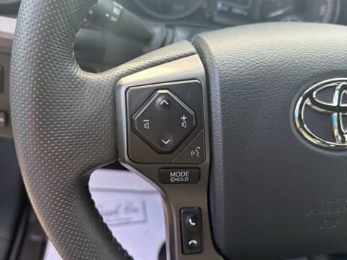 Used 2023 Toyota Tacoma TRD Sport AWD/4WD image 22
