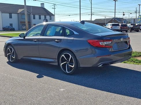 Used 2018 Honda Accord Sport image 3