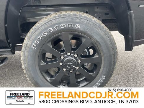 New 2026 RAM 2500 Laramie AWD/4WD image 11