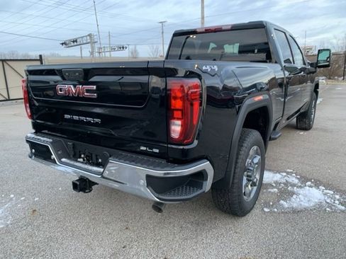 New 2026 GMC Sierra 2500 SLE w/ SLE Value Package; image 4