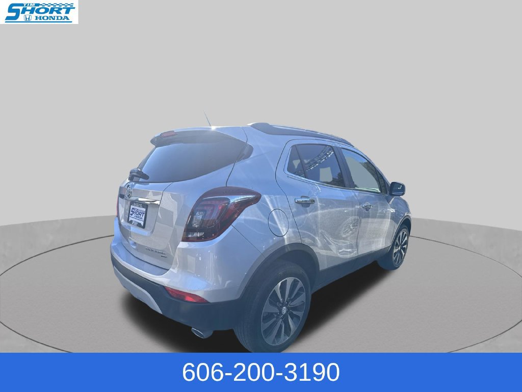 Used 2022 Buick Encore Preferred AWD/4WD image 6