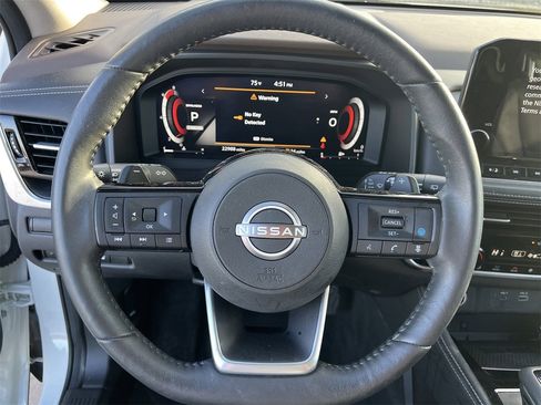 Certified 2023 Nissan Rogue Platinum w/ Platinum Premium Package image 6