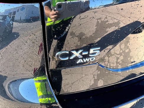 Used 2025 MAZDA CX-5 AWD 2.5 S w/ Preferred Package image 6