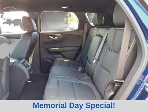 Used 2023 Chevrolet Blazer Premier w/ Enhanced Convenience Package AWD/4WD image 10