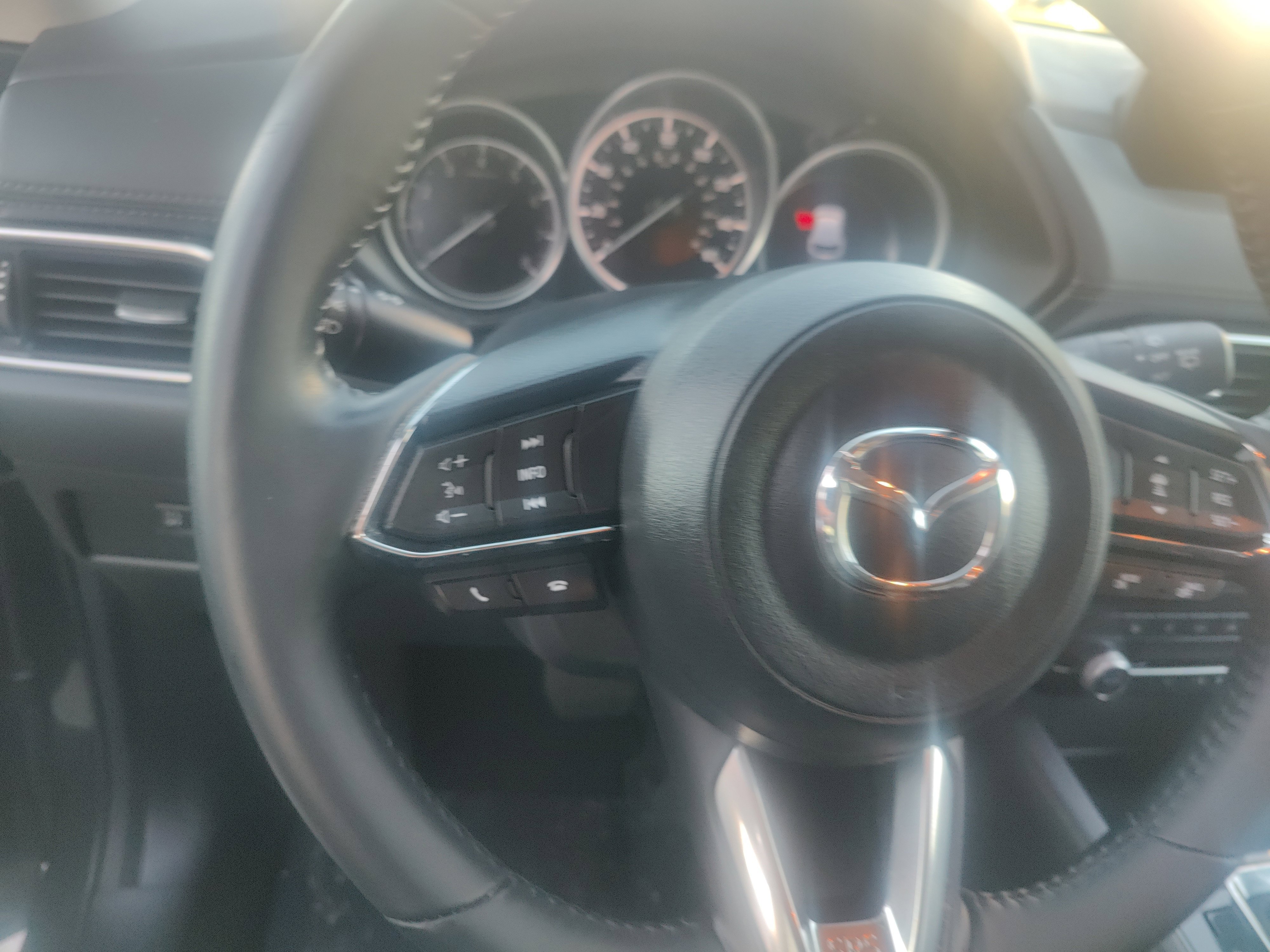 Used 2020 MAZDA CX-5 Touring AWD/4WD image 37