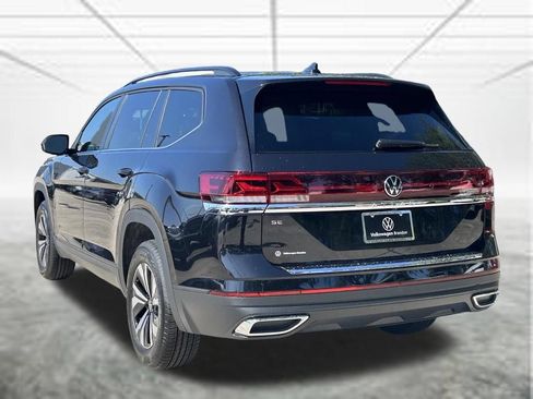 New 2026 Volkswagen Atlas SE FWD image 3