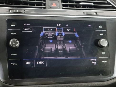 Used 2019 Volkswagen Tiguan SEL R-Line AWD/4WD image 40