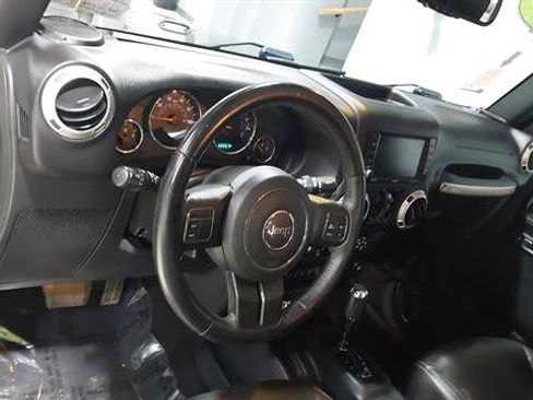 Used 2017 Jeep Wrangler Unlimited Sahara w/ Trailer Tow Group AWD/4WD image 19
