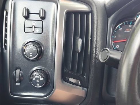Used 2016 Chevrolet Silverado 1500 LT w/ All Star Edition AWD/4WD image 22
