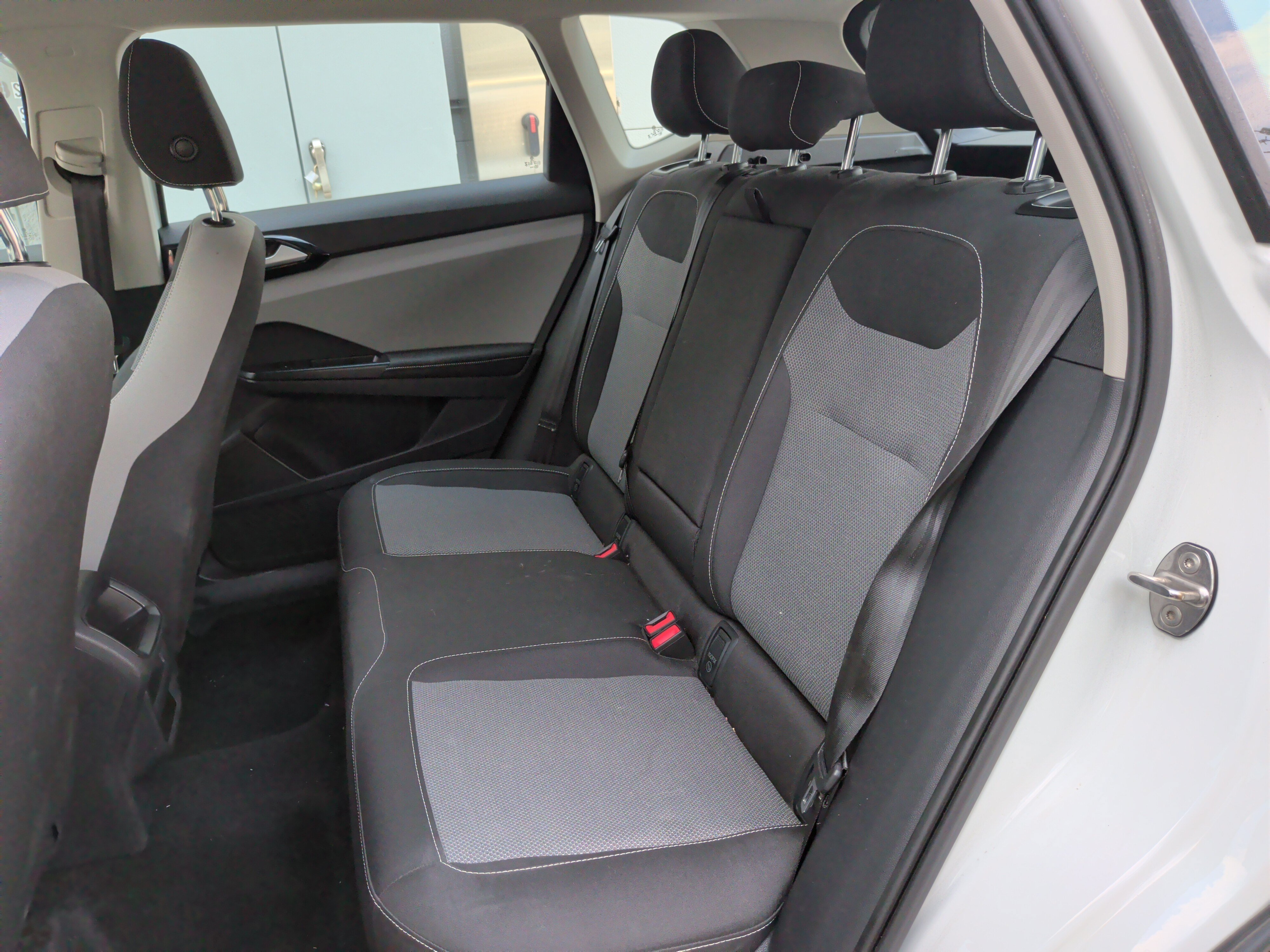 Used 2024 Volkswagen Taos S FWD image 30