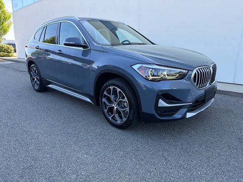 Certified 2022 BMW X1 xDrive28i w/ Premium Package 2 AWD/4WD image 2
