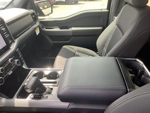 New 2026 Ford F150 XLT w/ Equipment Group 302A MID image 31