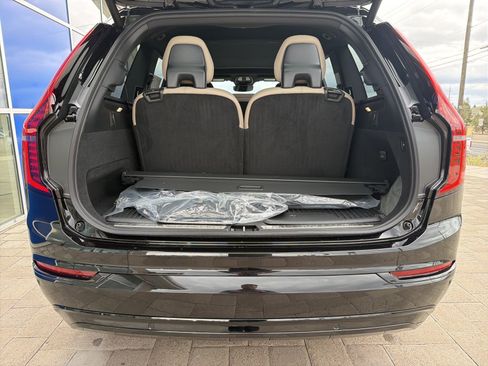 New 2026 Volvo XC90 T8 Ultra w/ Protection Package AWD/4WD image 9