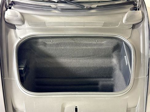 Used 2025 Porsche 911 Carrera T image 32