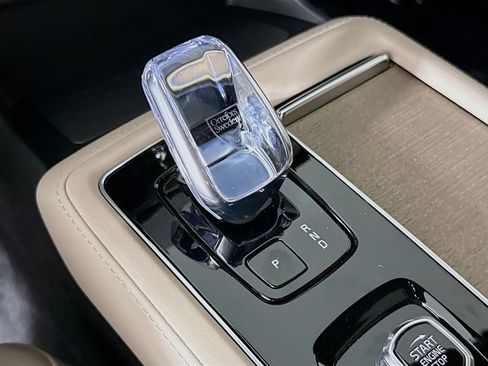New 2026 Volvo XC90 T8 Plus w/ Protection Package AWD/4WD image 17