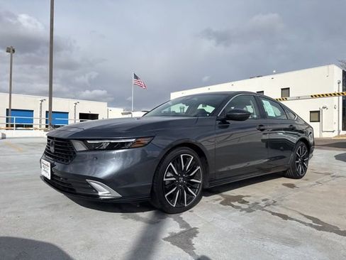 Certified 2025 Honda Accord Touring image 2