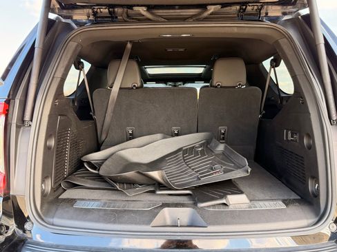 Used 2021 GMC Yukon XL Denali w/ Advanced Technology Package image 46