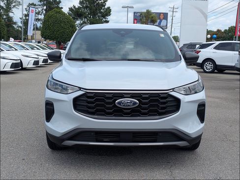 Used 2025 Ford Escape ST-Line FWD image 8