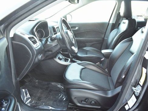 Used 2019 Jeep Compass Latitude w/ Popular Equipment Group image 13