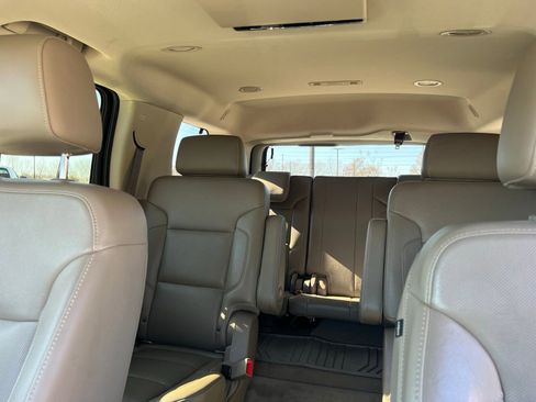 Used 2019 GMC Yukon SLT w/ Open Road Package image 40