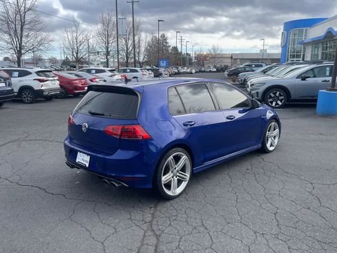 Used 2017 Volkswagen Golf R 4-Door image 5