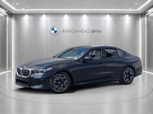 New 2027 BMW 530i w/ M Sport Package RWD image 1