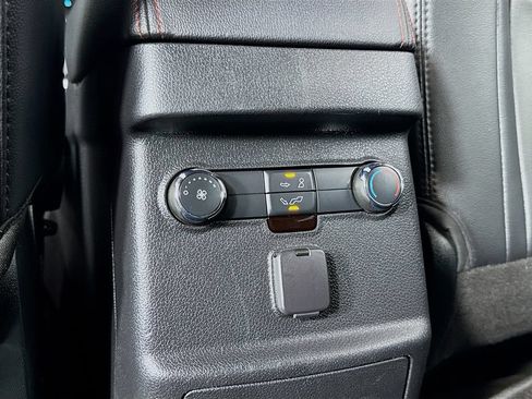 Used 2019 Ford Explorer Sport AWD/4WD image 14