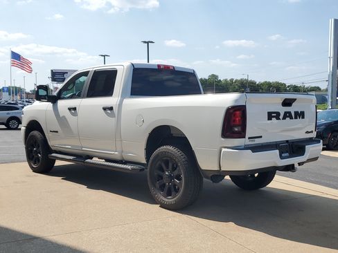 Used 2026 RAM 2500 Big Horn AWD/4WD image 3