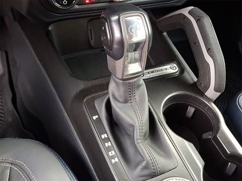 Used 2021 Ford Bronco Outer Banks image 15