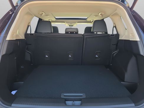 New 2026 Nissan Rogue SV w/ SV Premium Package image 8