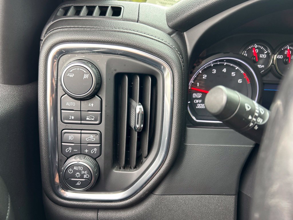 Used 2019 Chevrolet Silverado 1500 RST w/ All-Star Edition AWD/4WD image 15