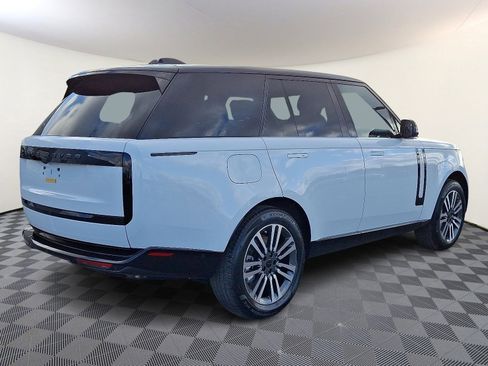 New 2026 Land Rover Range Rover SE image 4