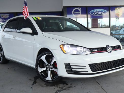 Used 2017 Volkswagen GTI S FWD image 2