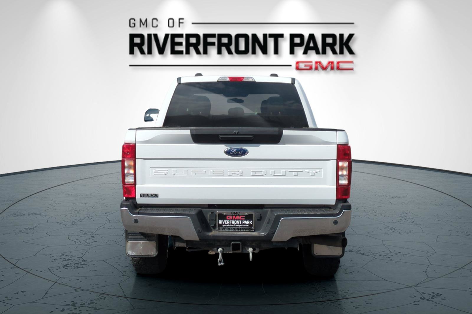 Used 2020 Ford F250 XLT w/ XLT Value Package AWD/4WD image 4