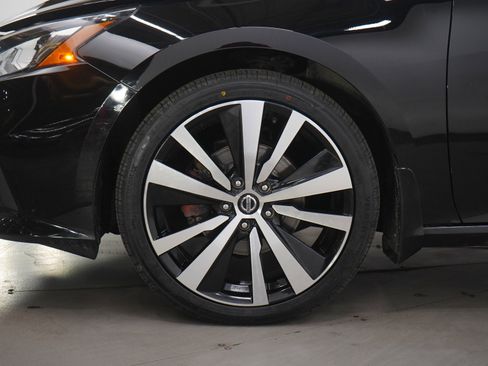 Used 2021 Nissan Altima 2.5 SR image 30