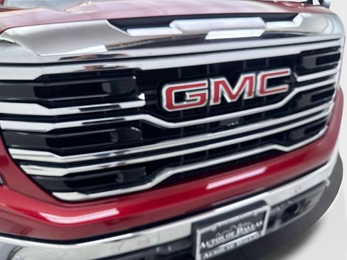 Used 2024 GMC Sierra 1500 SLT w/ SLT Premium Plus Package RWD image 26