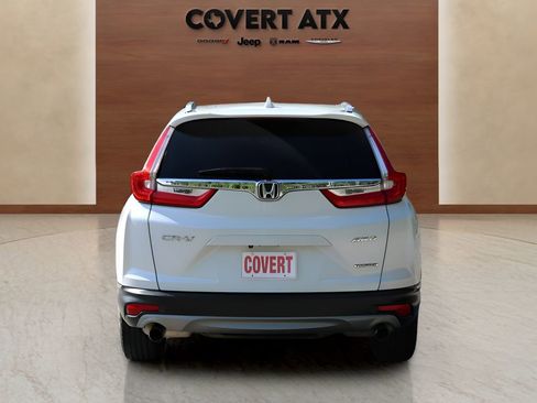 Used 2019 Honda CR-V Touring image 4