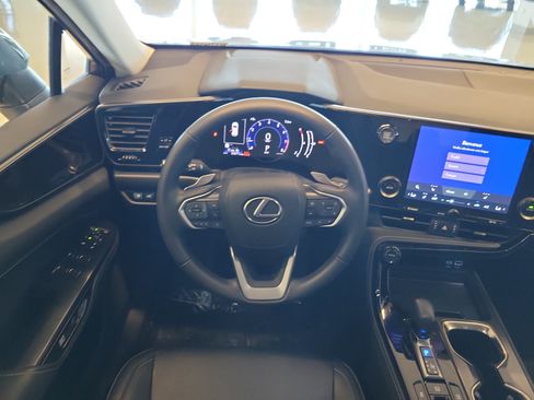 Used 2024 Lexus NX 250 FWD w/ Cold Area Package image 17