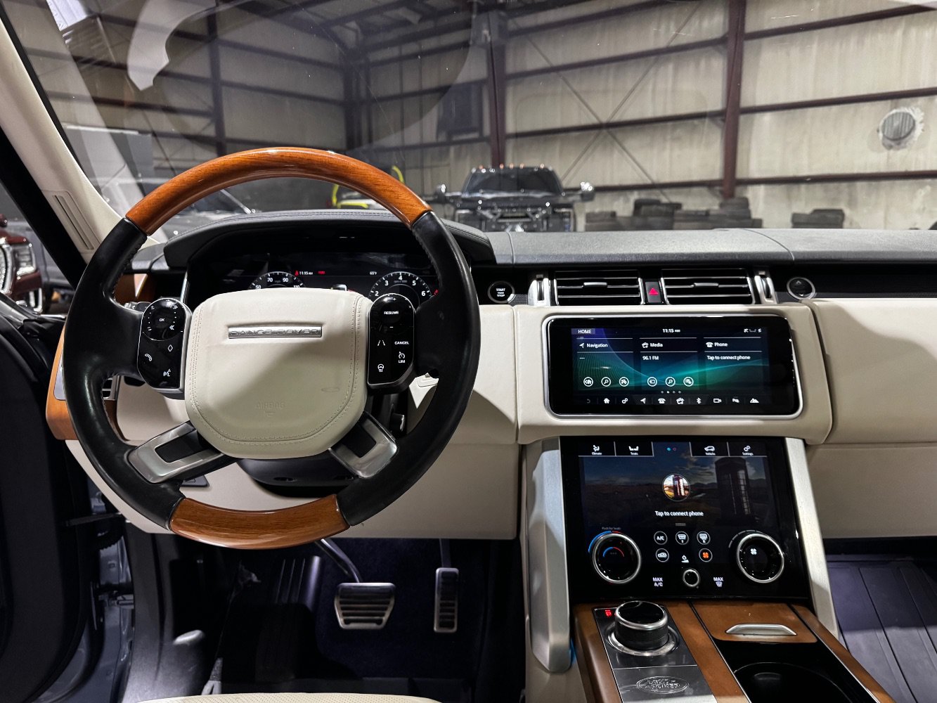Used 2022 Land Rover Range Rover Westminster Edition AWD/4WD image 30