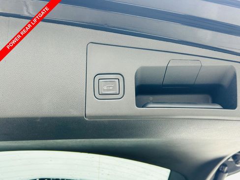 Used 2019 Cadillac XT5 Premium Luxury w/ Driver Assist Package image 14