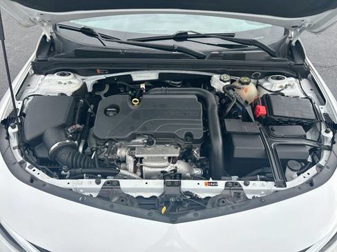 Used 2024 Chevrolet Malibu LT FWD image 36