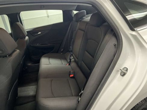Certified 2017 Chevrolet Malibu LS FWD image 22