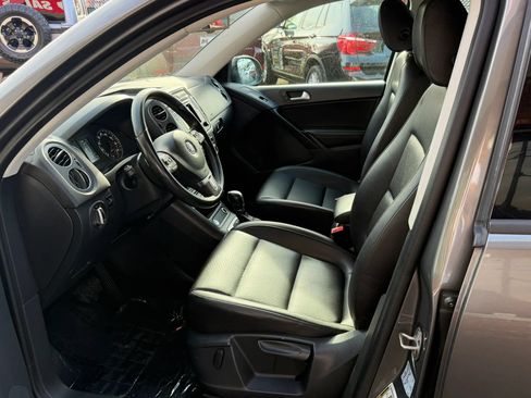 Used 2016 Volkswagen Tiguan S AWD/4WD image 10