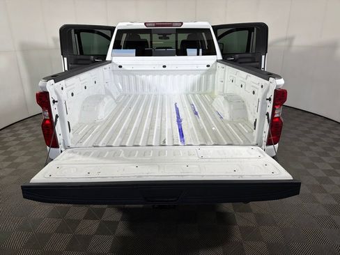 Used 2022 Chevrolet Silverado 3500 LT w/ Convenience Package AWD/4WD image 22
