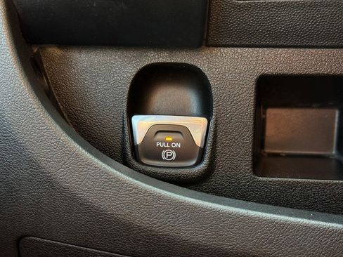 Used 2023 RAM ProMaster 3500 w/ Driver Convenience Group image 16