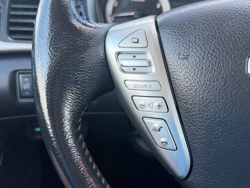 Used 2013 Nissan Sentra SL w/ Navigation Pkg FWD image 20