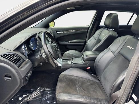 Used 2012 Chrysler 300 SRT8 w/ 19-Premium Speaker Group RWD image 9