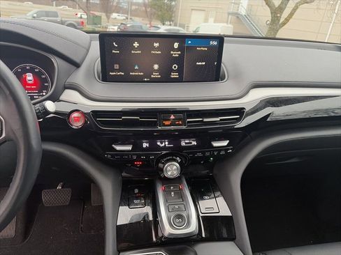 Used 2023 Acura MDX SH-AWD image 12